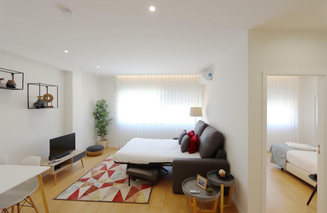 HM - Living Batalha Square 2 Appartamento OOporto Esterno foto