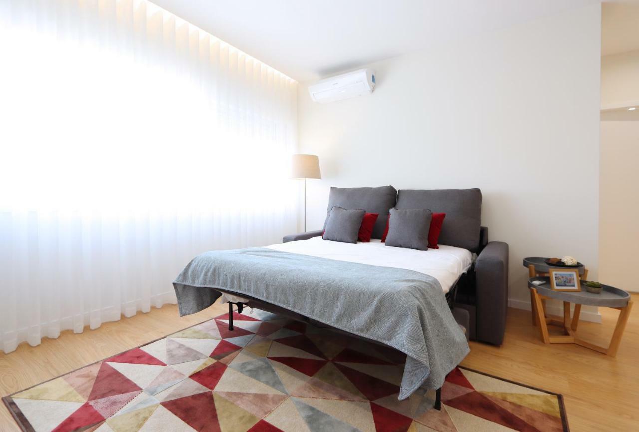 HM - Living Batalha Square 2 Appartamento OOporto Esterno foto