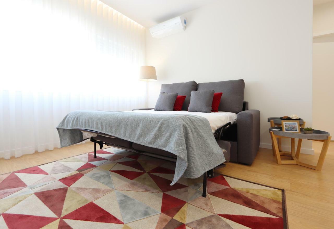 HM - Living Batalha Square 2 Appartamento OOporto Esterno foto
